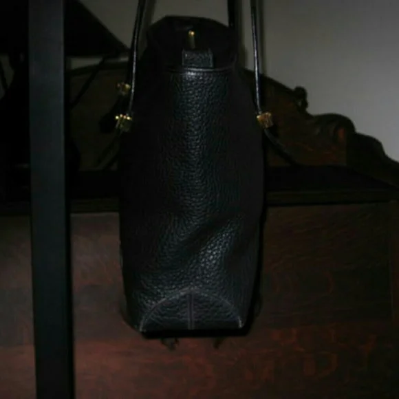 Vintage Dooney & Bourke East/West metro tote - Picture 4 of 8